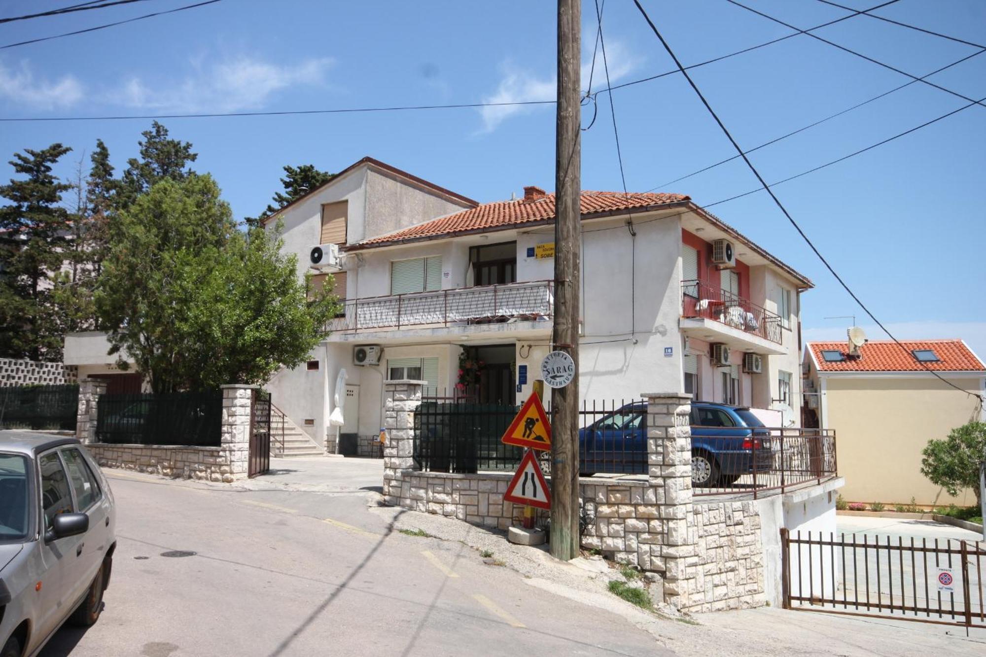 Apartments And Rooms With Parking Space Mali Lošinj Esterno foto