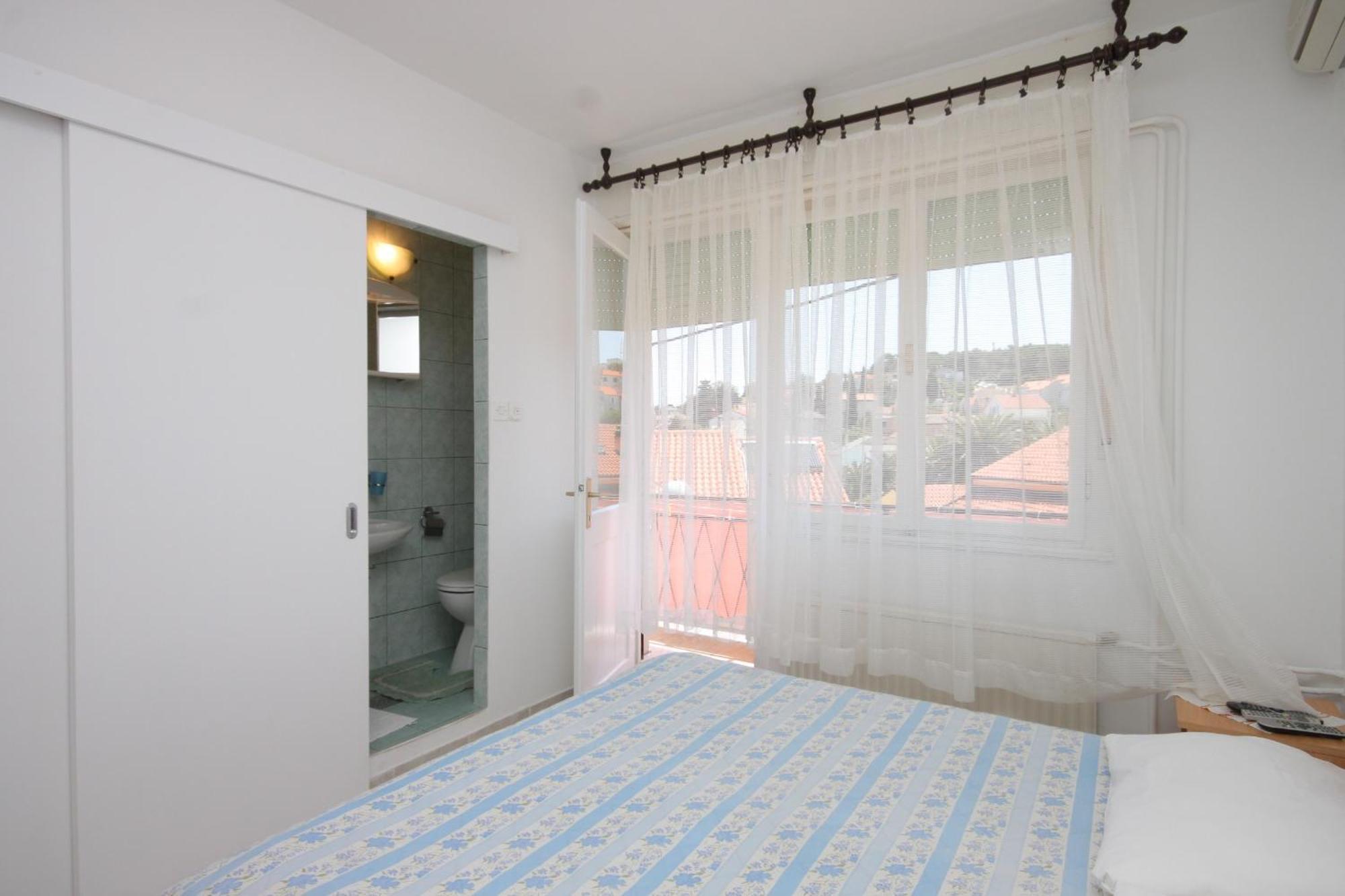 Apartments And Rooms With Parking Space Mali Lošinj Camera foto